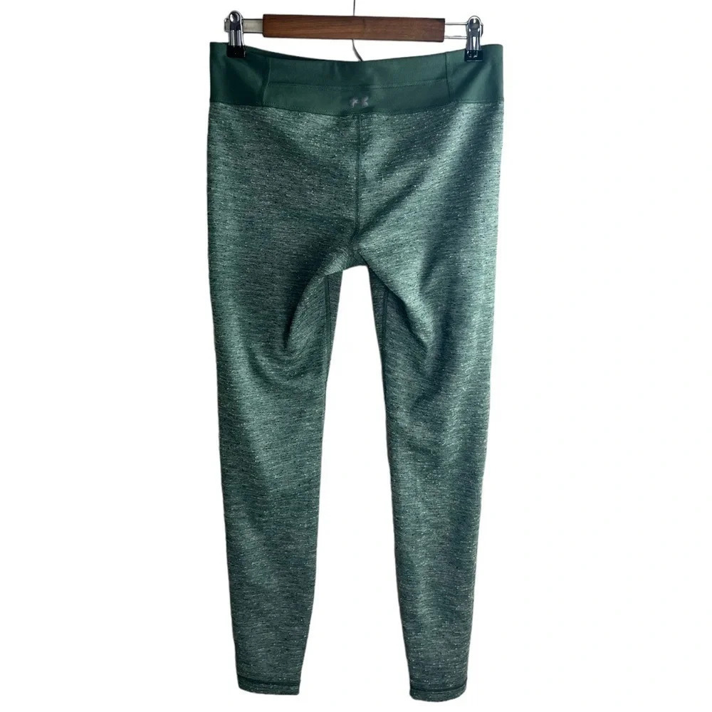 Under Armour • Textured Green Leggings - Picture 2 of 10